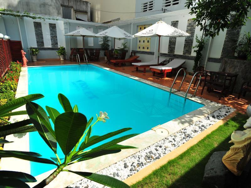 Violet Hotel Να Τρανγκ Εξωτερικό φωτογραφία